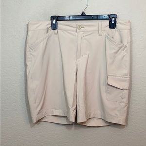 Eddie Bauer polyester spandex shorts 14